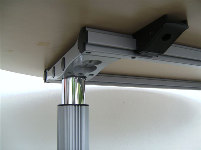 Freiform-Schreibtisch, rollbar - 180 cm - Ahorn - König + Neurath