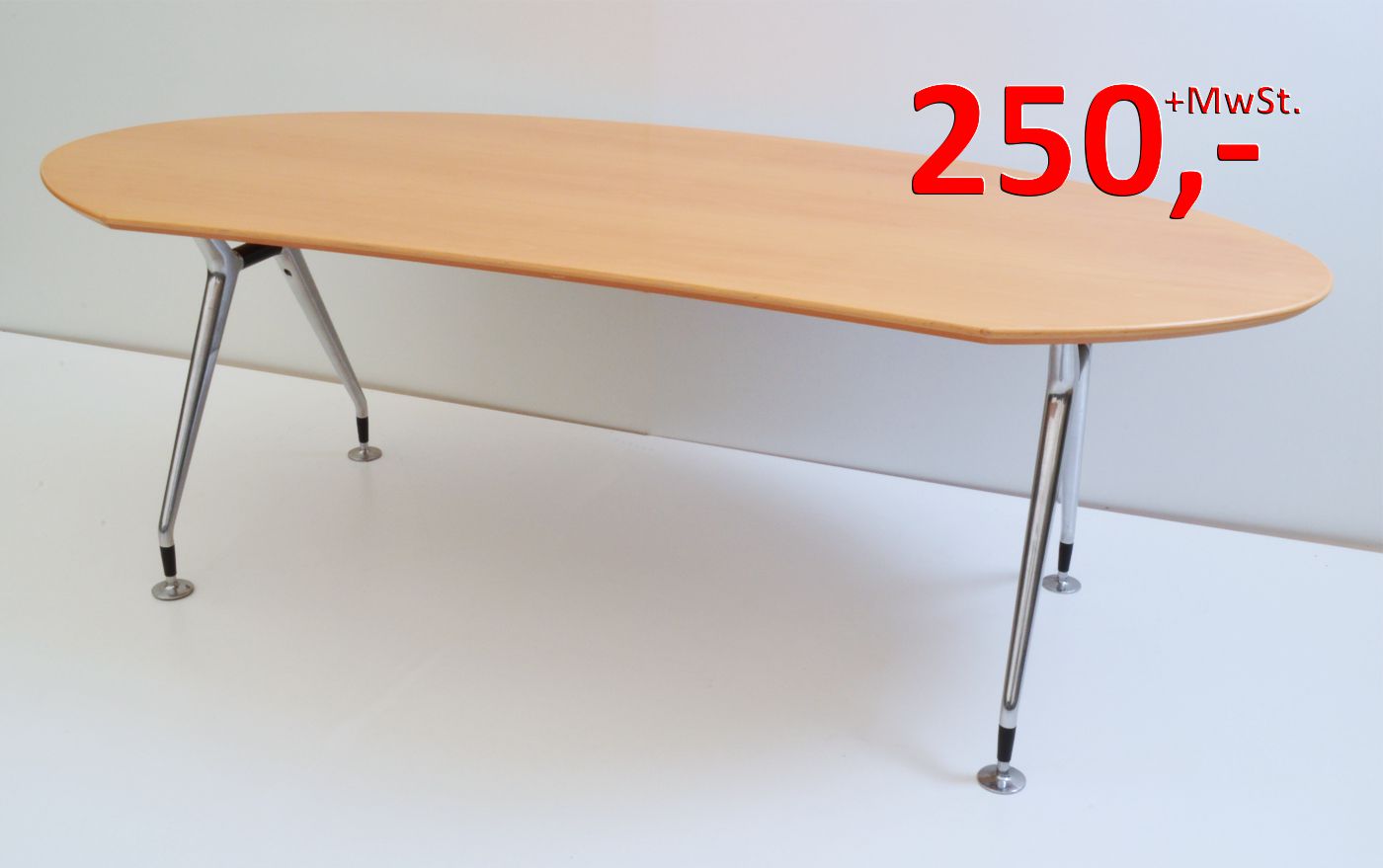Schreibtisch 210 cm - Echtholzfurnier Buche - König + Neurath