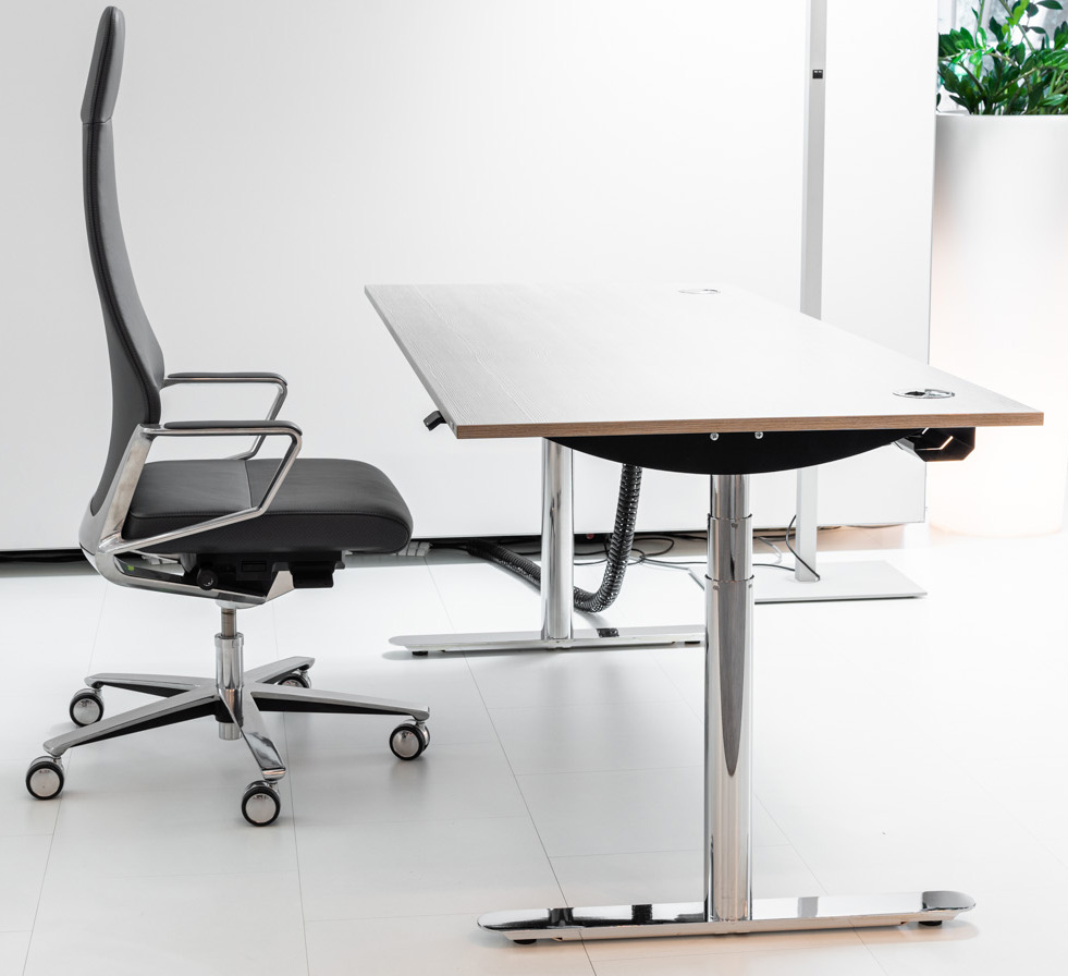 Bosse - Schreibtisch - M2 Desk - 180 x 80 cm - elektrisch höhenvertellbar - Dekor: Furnier Eiche