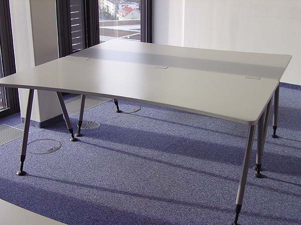 Frisco II Schreibtisch, Wellenform - 180 cm - Werndl (Steelcase)