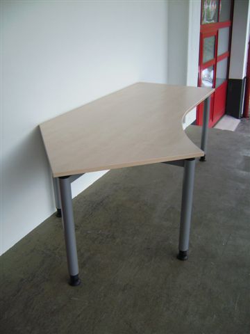 Freiform-Schreibtisch - 217 cm - links + rechts - Ahorn - Assmann