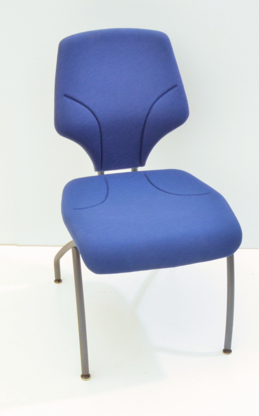 Giroflex 64-3204 Besucherstuhl - blau/anthrazit
