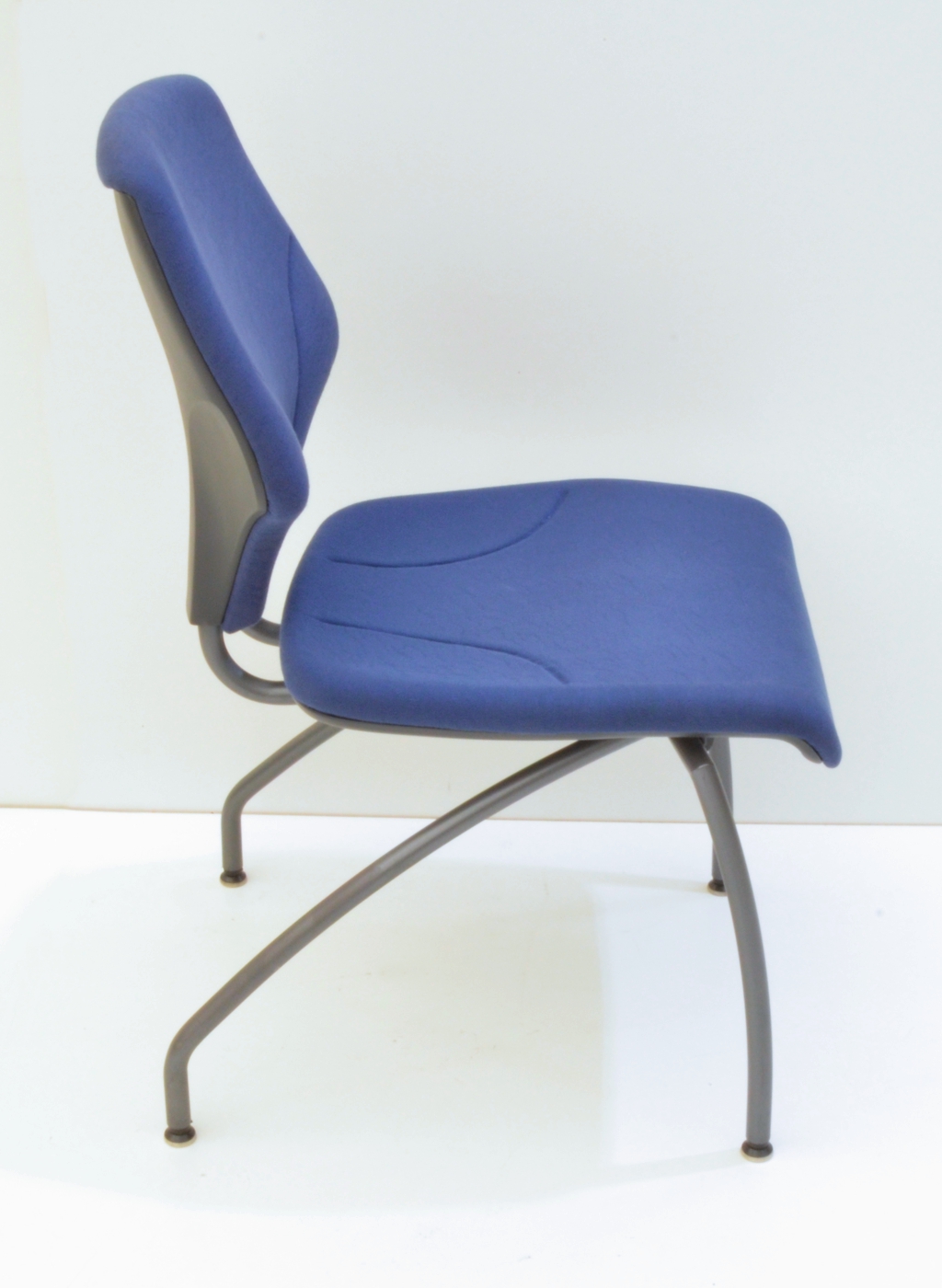 Giroflex 64-3204 Besucherstuhl - blau/anthrazit