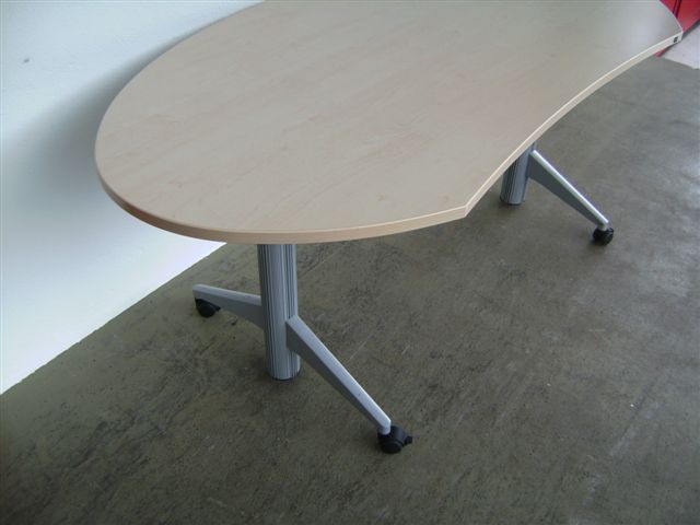 Freiform-Schreibtisch, rollbar - 180 cm - Ahorn - König + Neurath