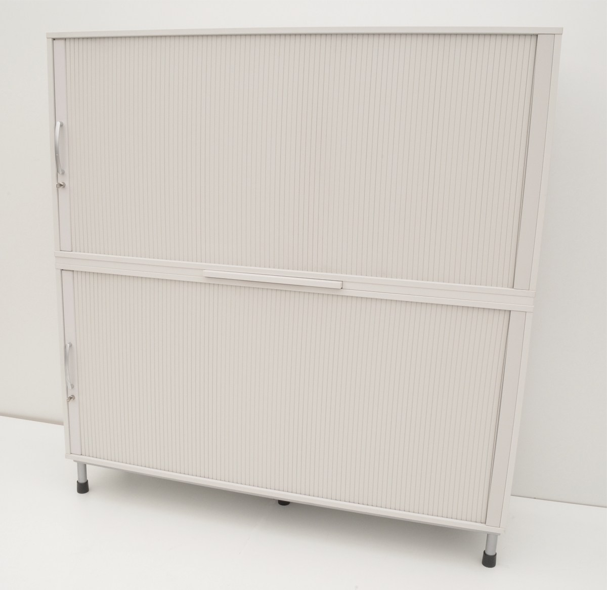 Querrollladenschrank - 4 OH, 160 cm - weißgrau - Haworth