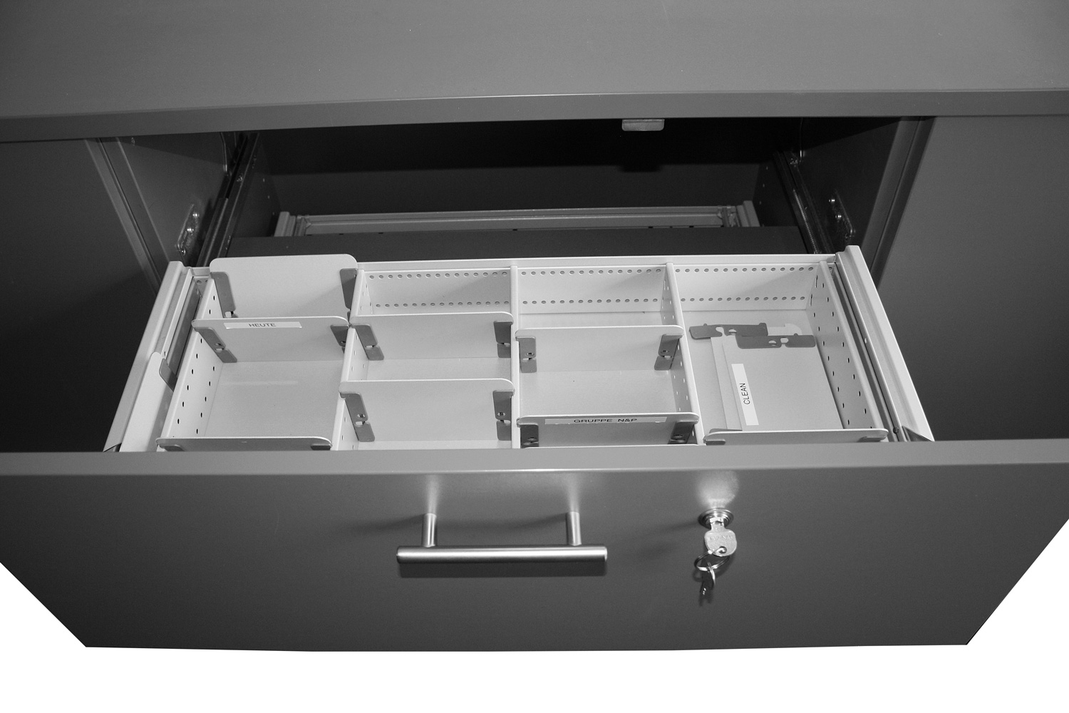 Sideboard - 245 x 46 cm - Höhe 91 cm abschließbar