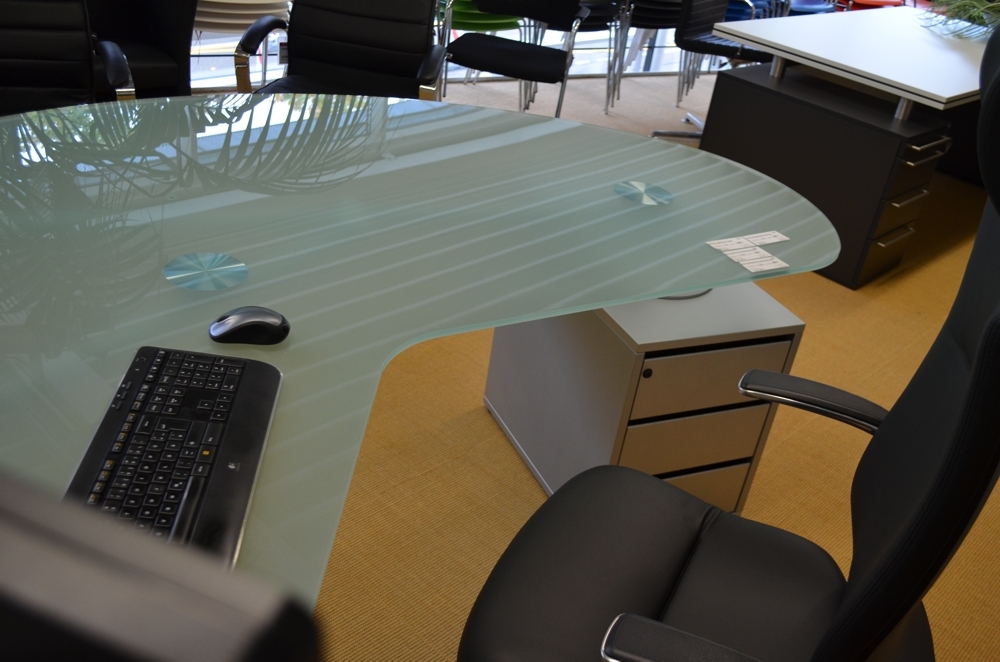 Isotta 703 - Design Schreibtisch - Ultom