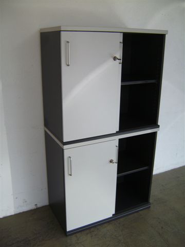 Schiebetürenschrank - 2 OH - office-grau - Acta - König + Neurath